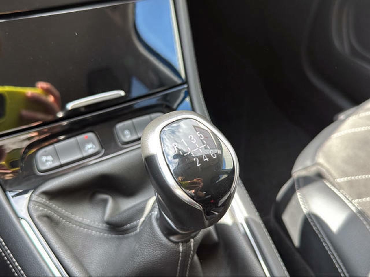Foto Opel Grandland X 16