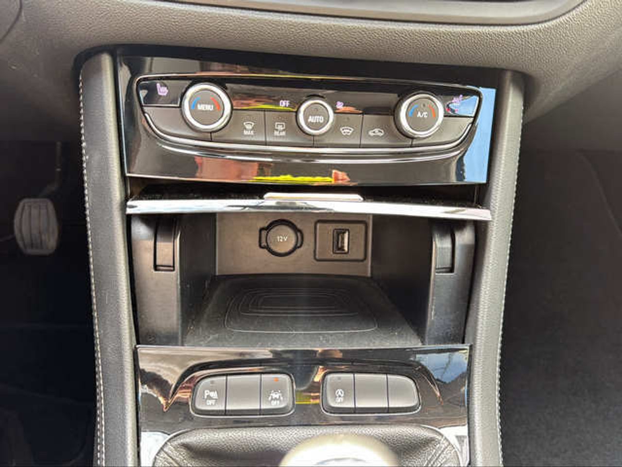 Foto Opel Grandland X 17