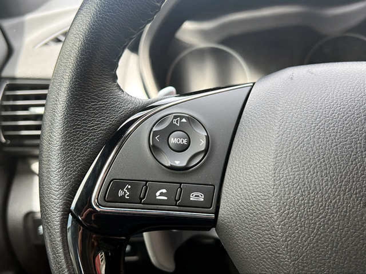 Foto Mitsubishi Eclipse Cross 14