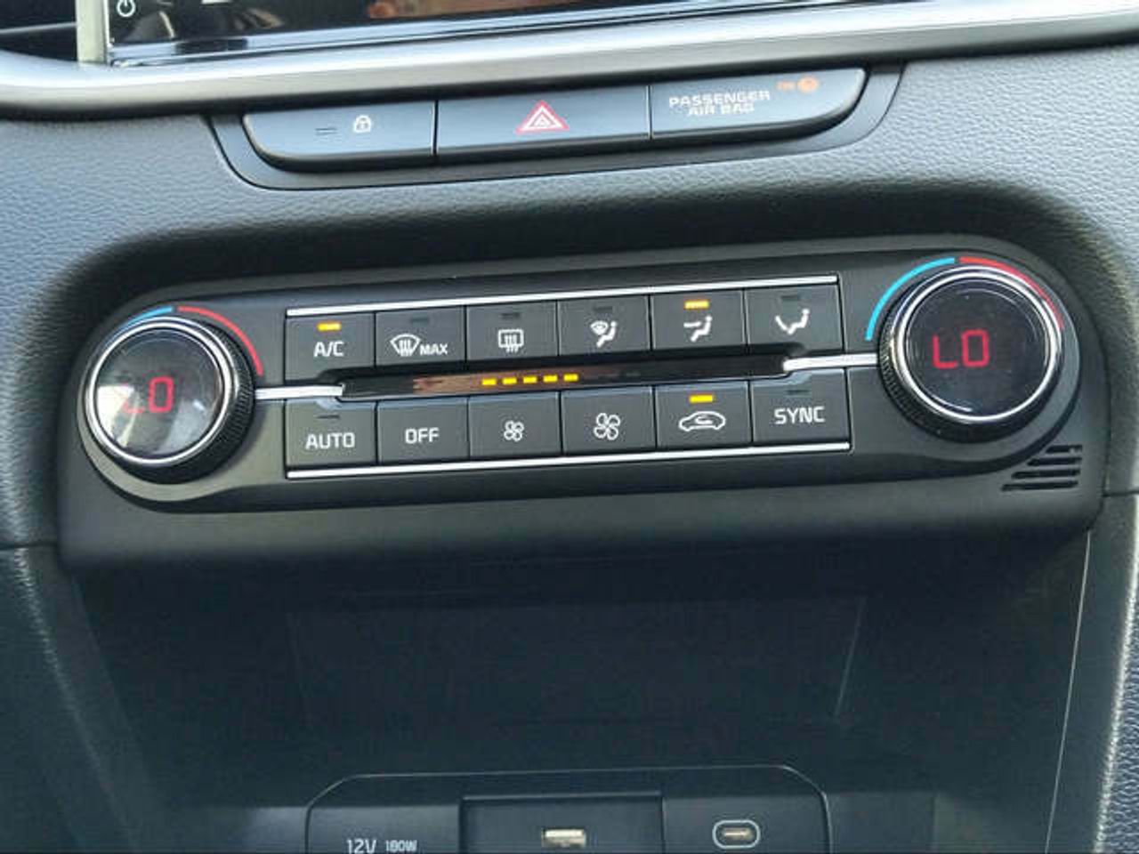 Foto Kia XCeed 20