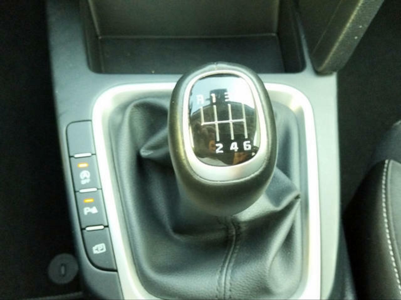Foto Kia XCeed 22