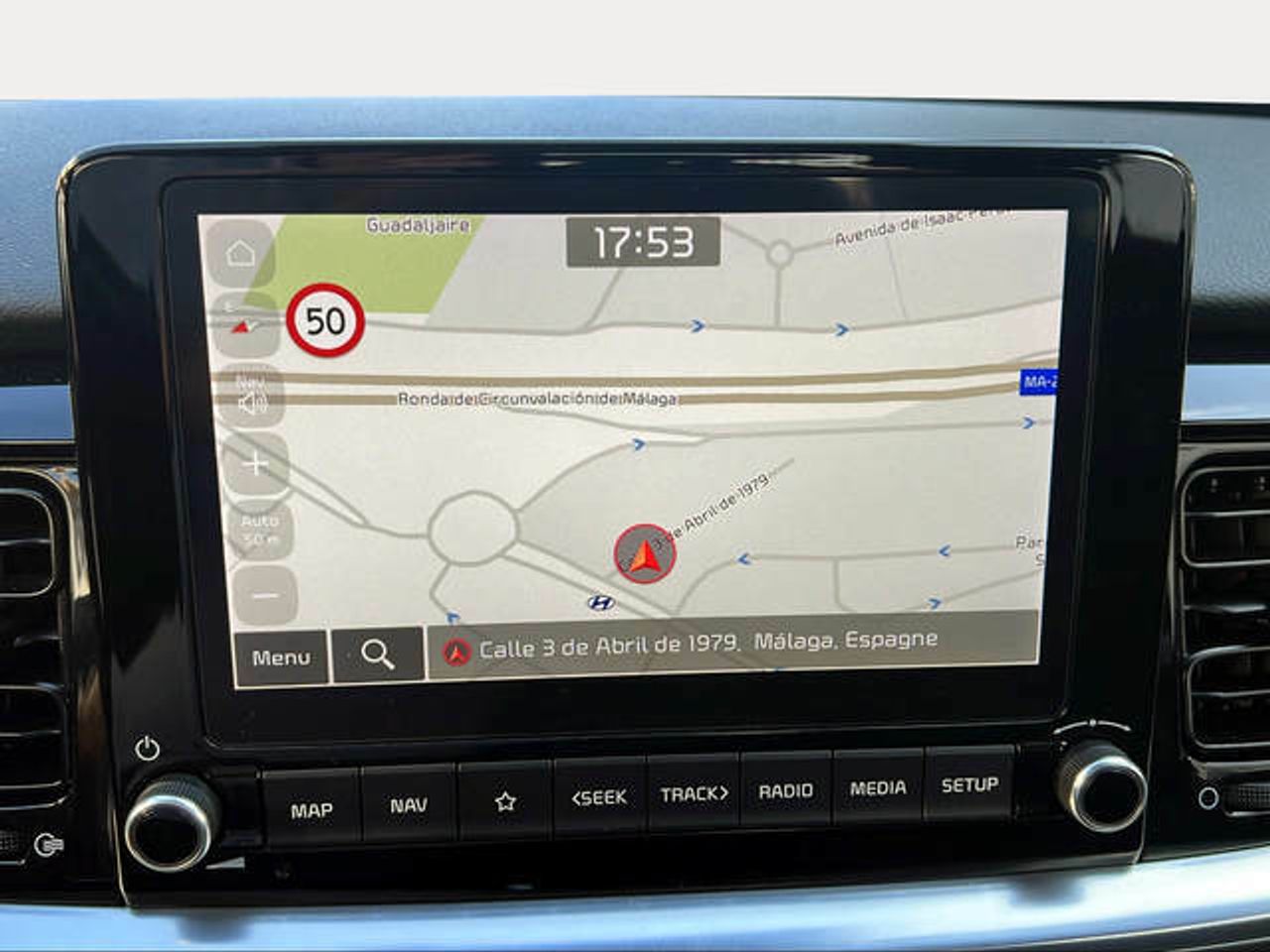 Foto Kia Stonic 24