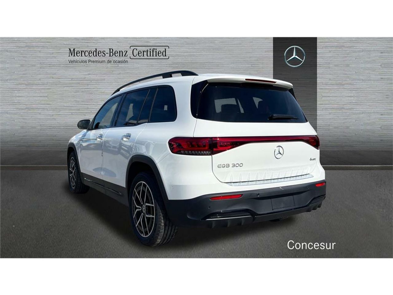 Foto Mercedes-Benz EQB 4