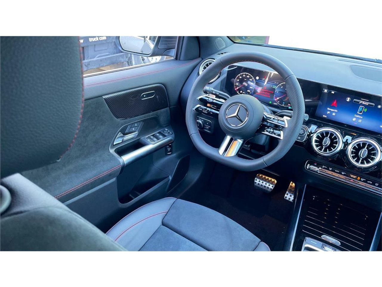 Foto Mercedes-Benz Clase GLA 11