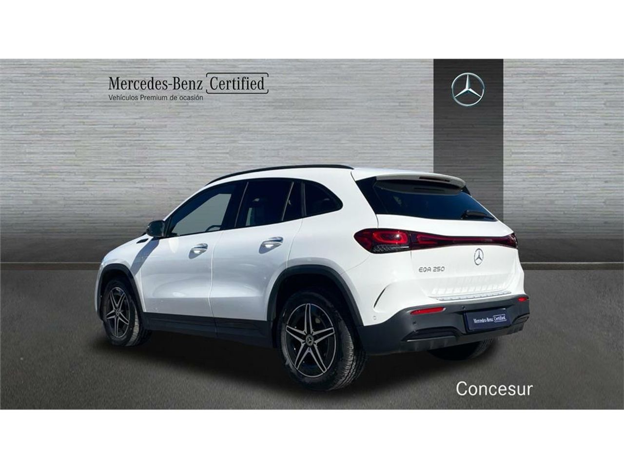 Foto Mercedes-Benz EQA 2