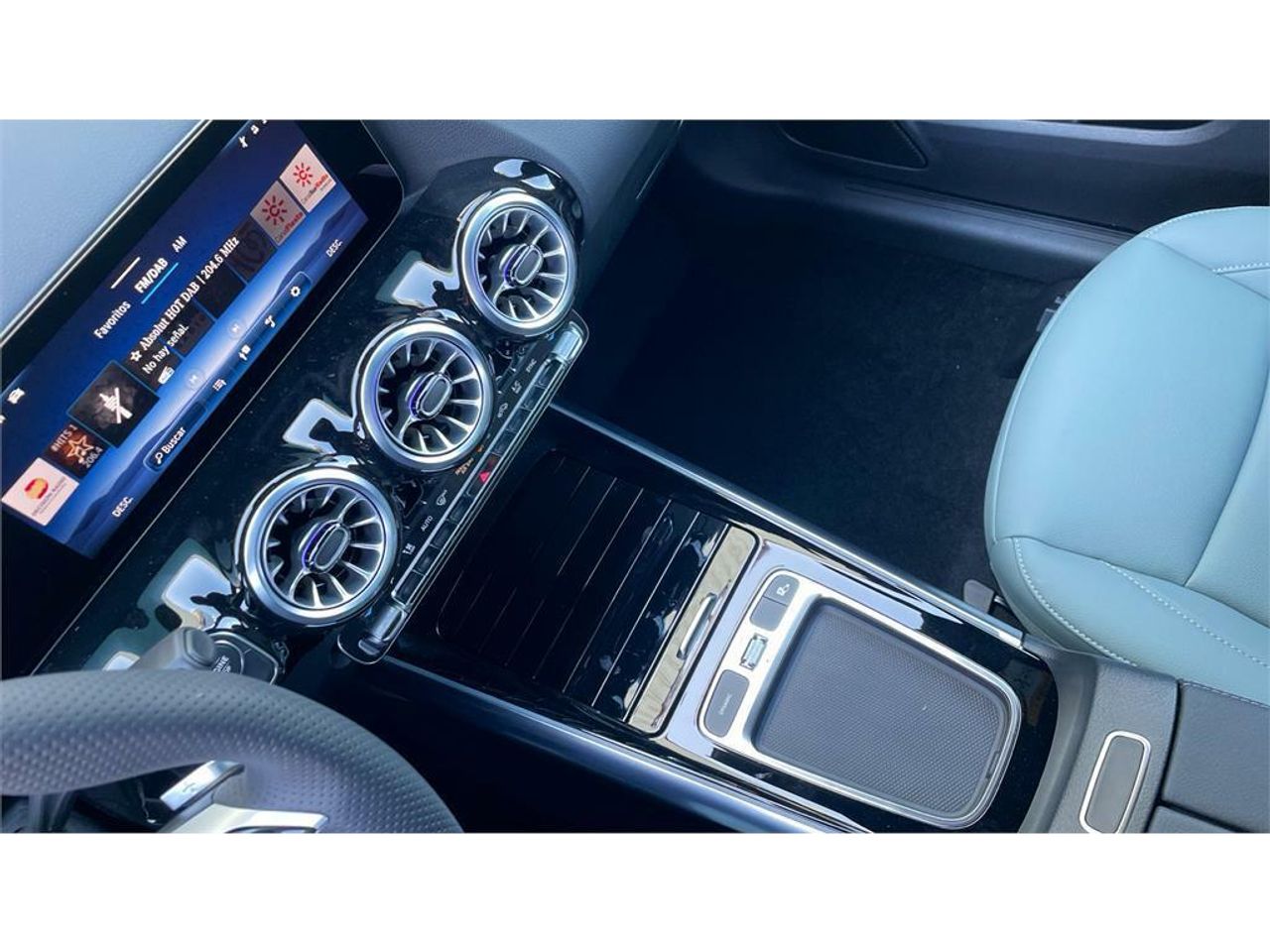Foto Mercedes-Benz Clase GLA 13
