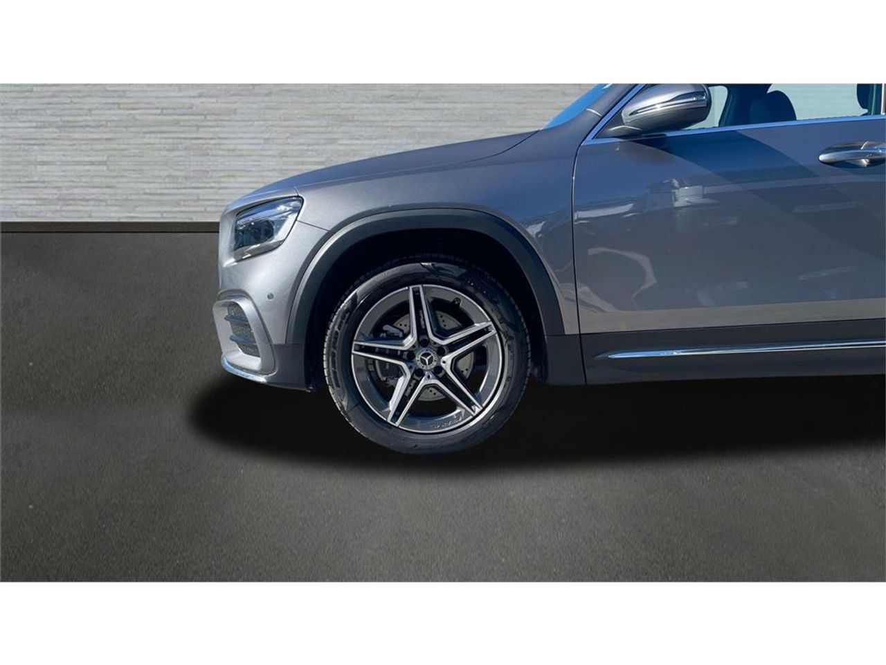 Foto Mercedes-Benz Clase GLB 23