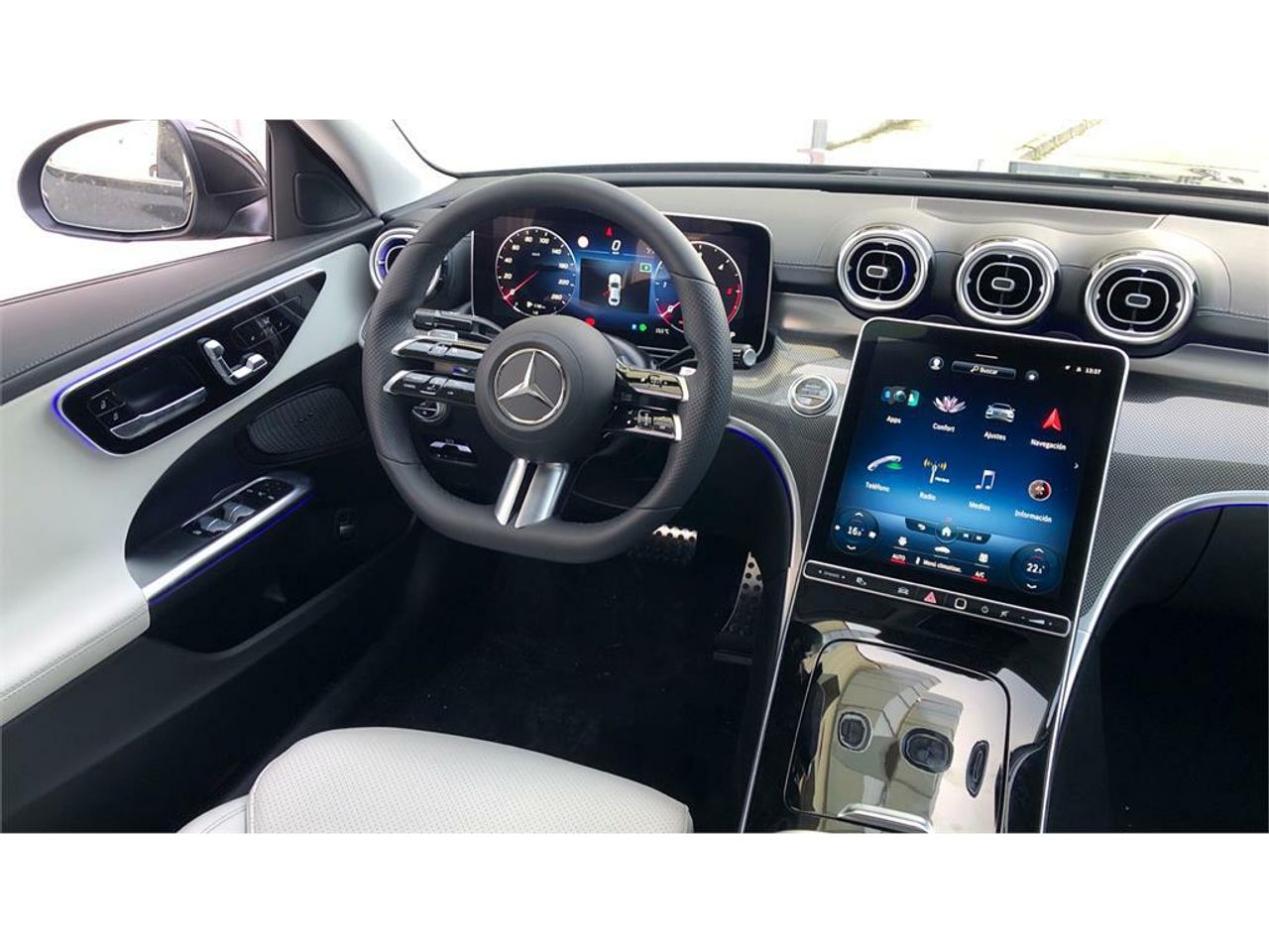 Foto Mercedes-Benz Clase C 26