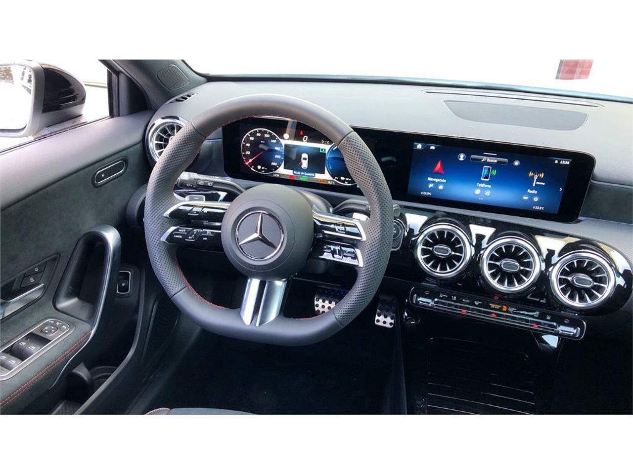 Foto Mercedes-Benz Clase A 26