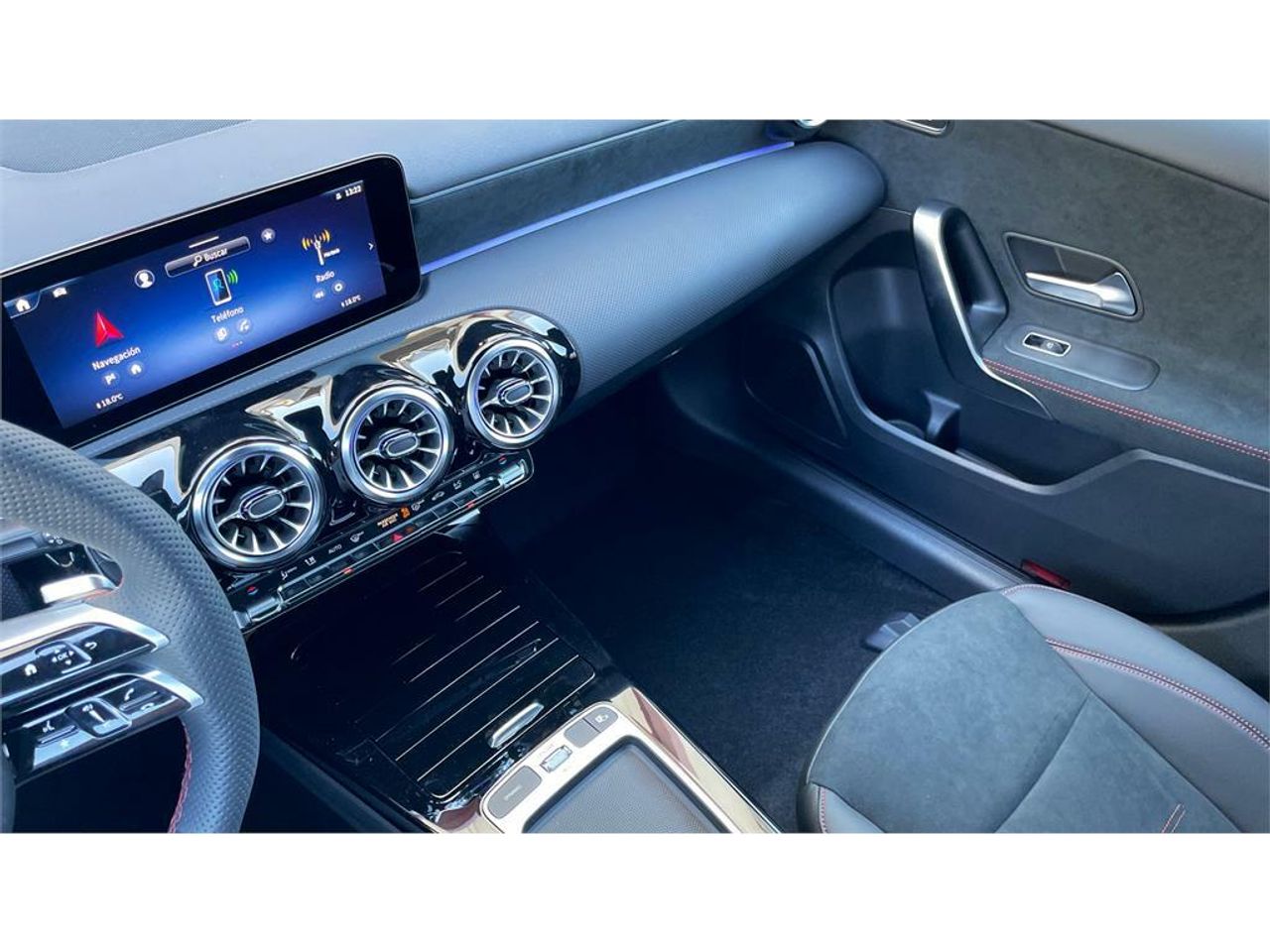 Foto Mercedes-Benz Clase A 18