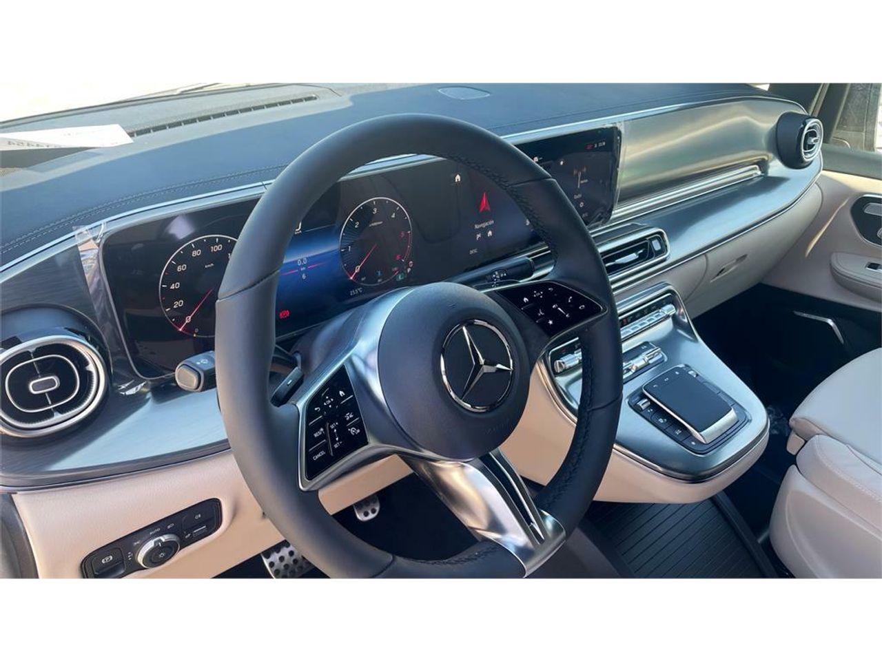 Foto Mercedes-Benz Clase V 7