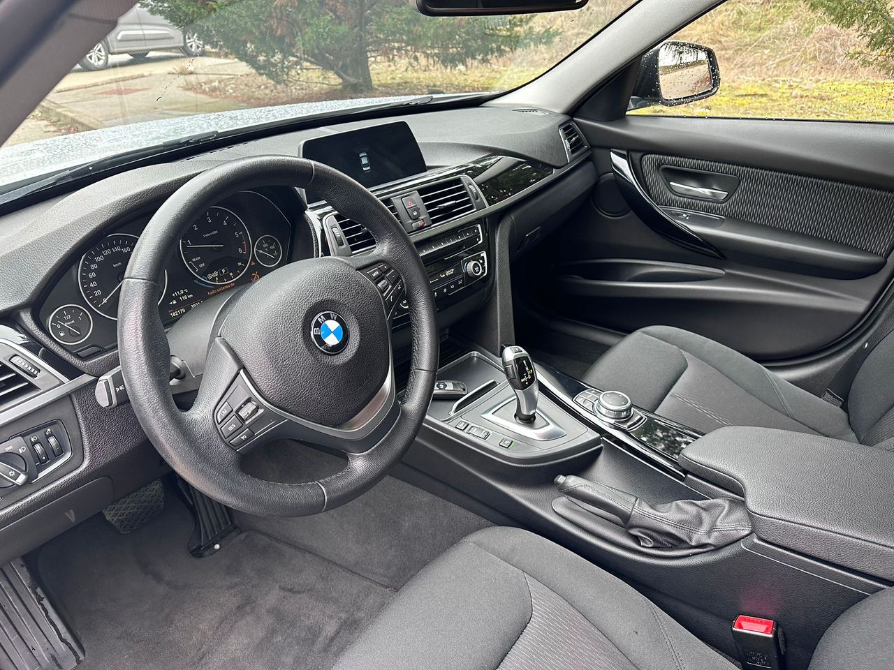 Foto BMW Serie 3 36