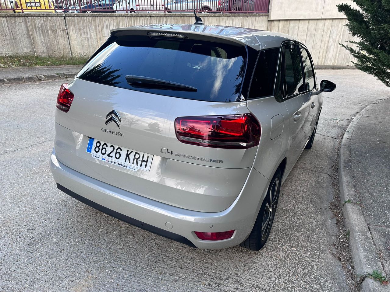 Foto Citroën C4 Spacetourer 13