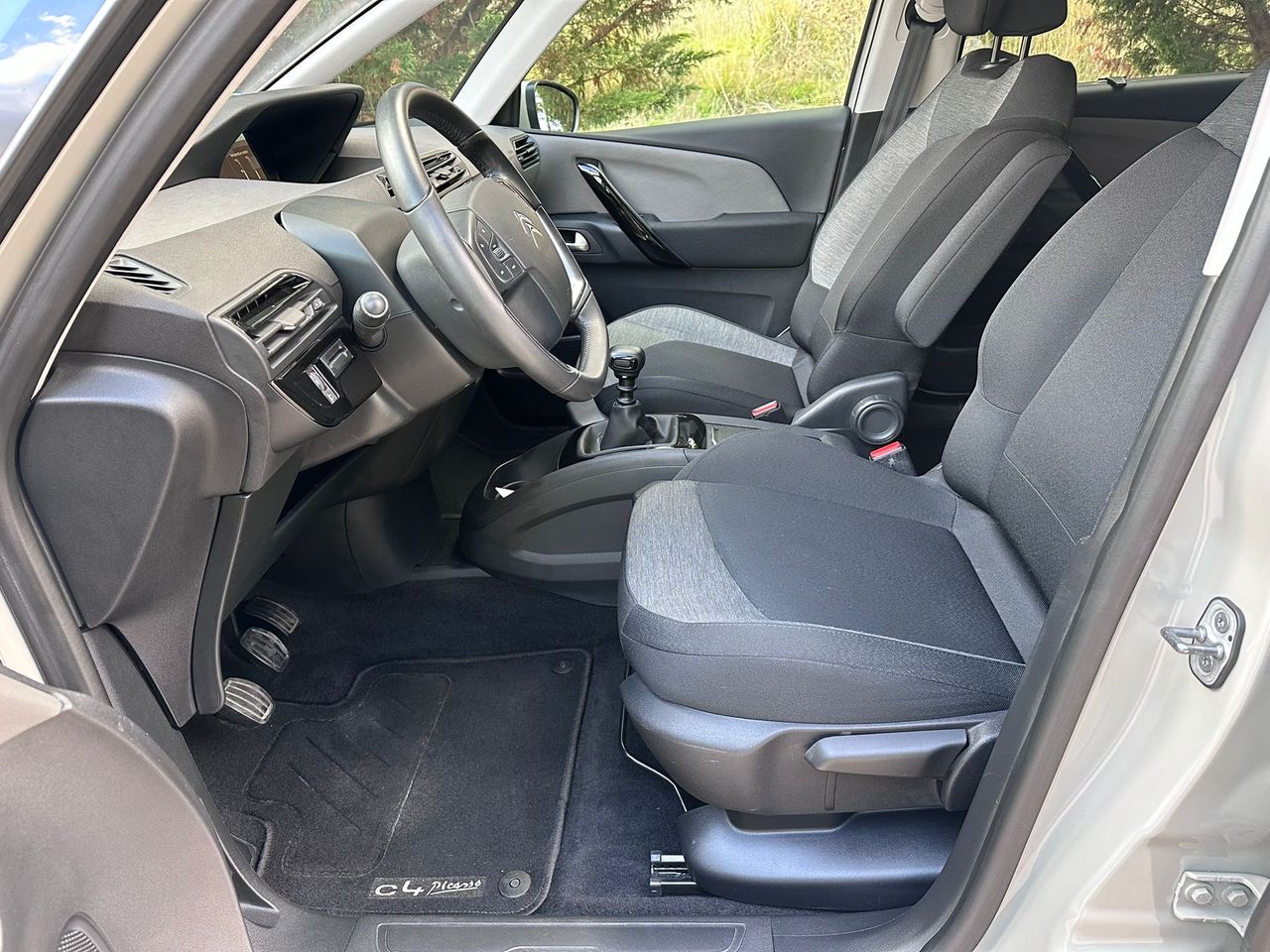 Foto Citroën C4 Spacetourer 37