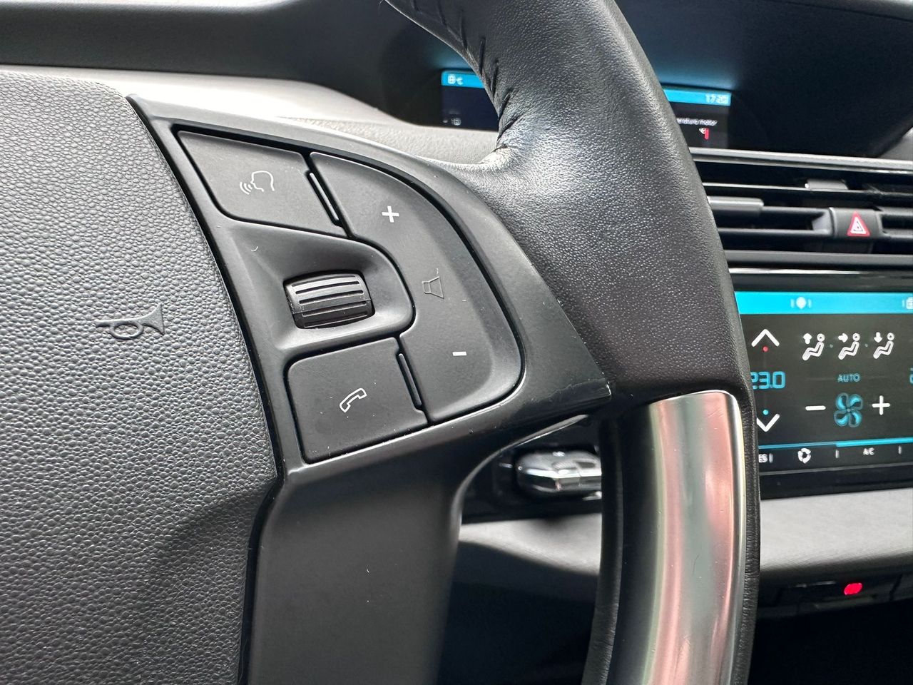 Foto Citroën C4 Spacetourer 45