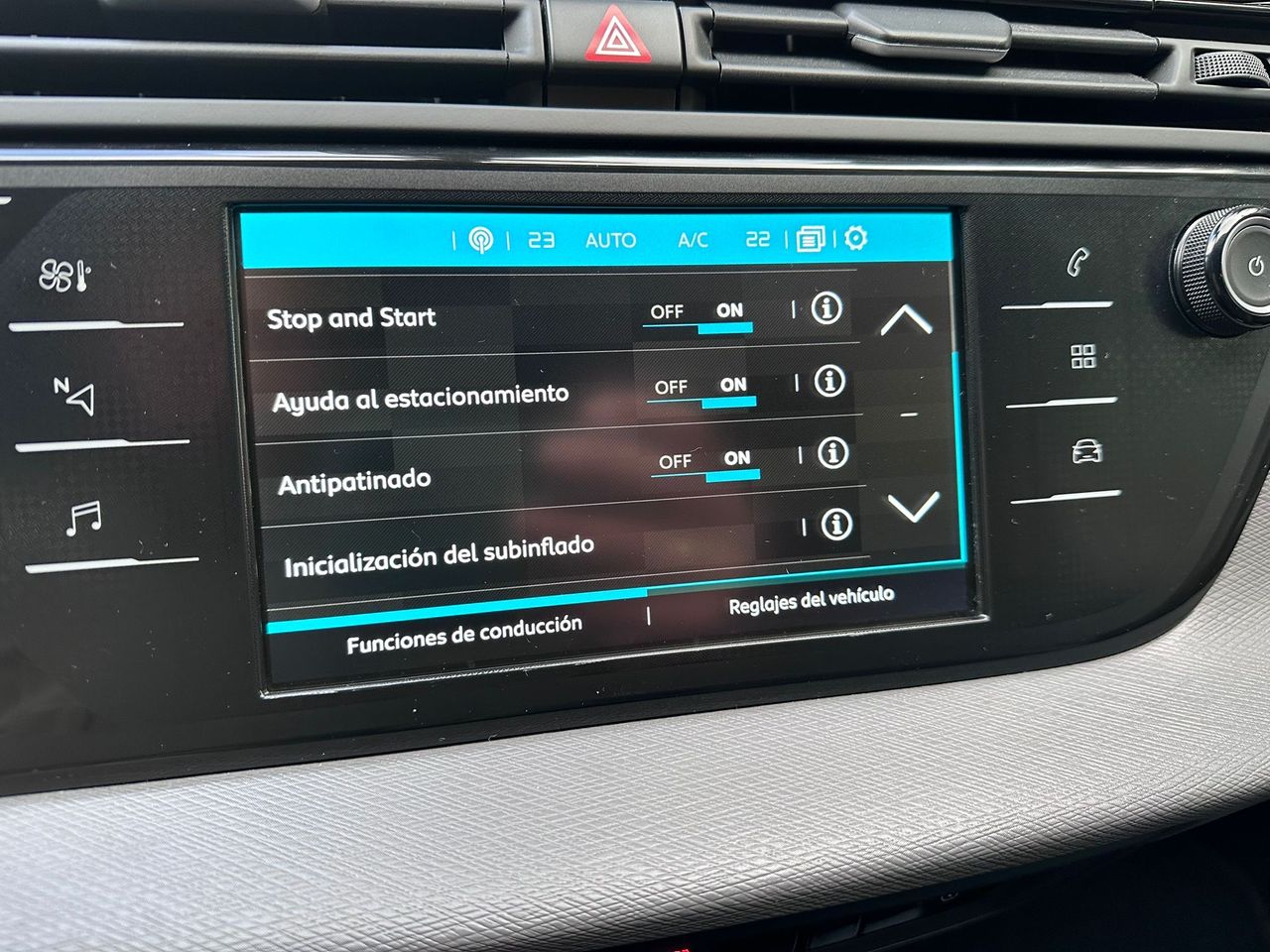 Foto Citroën C4 Spacetourer 54