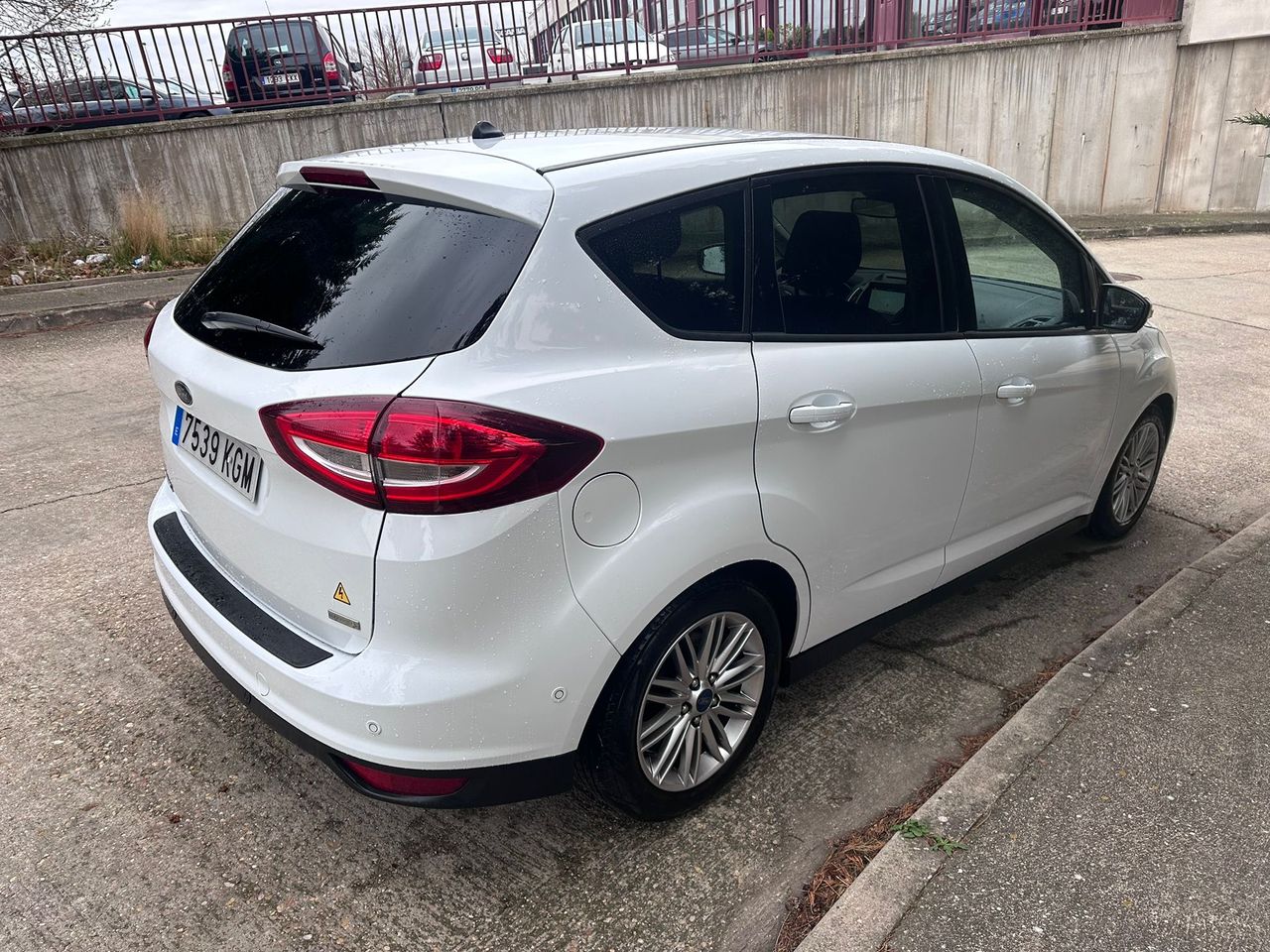 Foto Ford C-Max 10