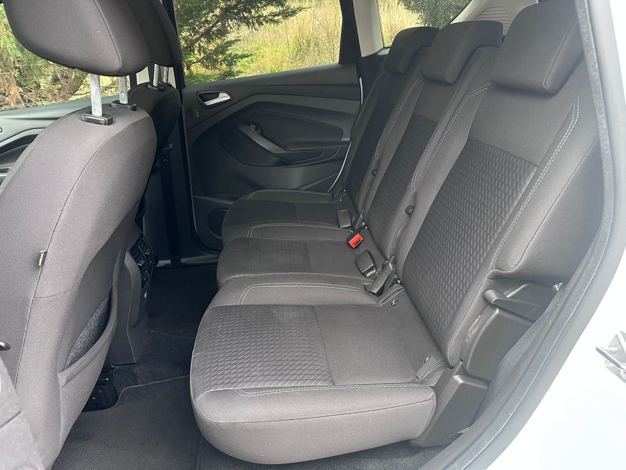 Foto Ford C-Max 25