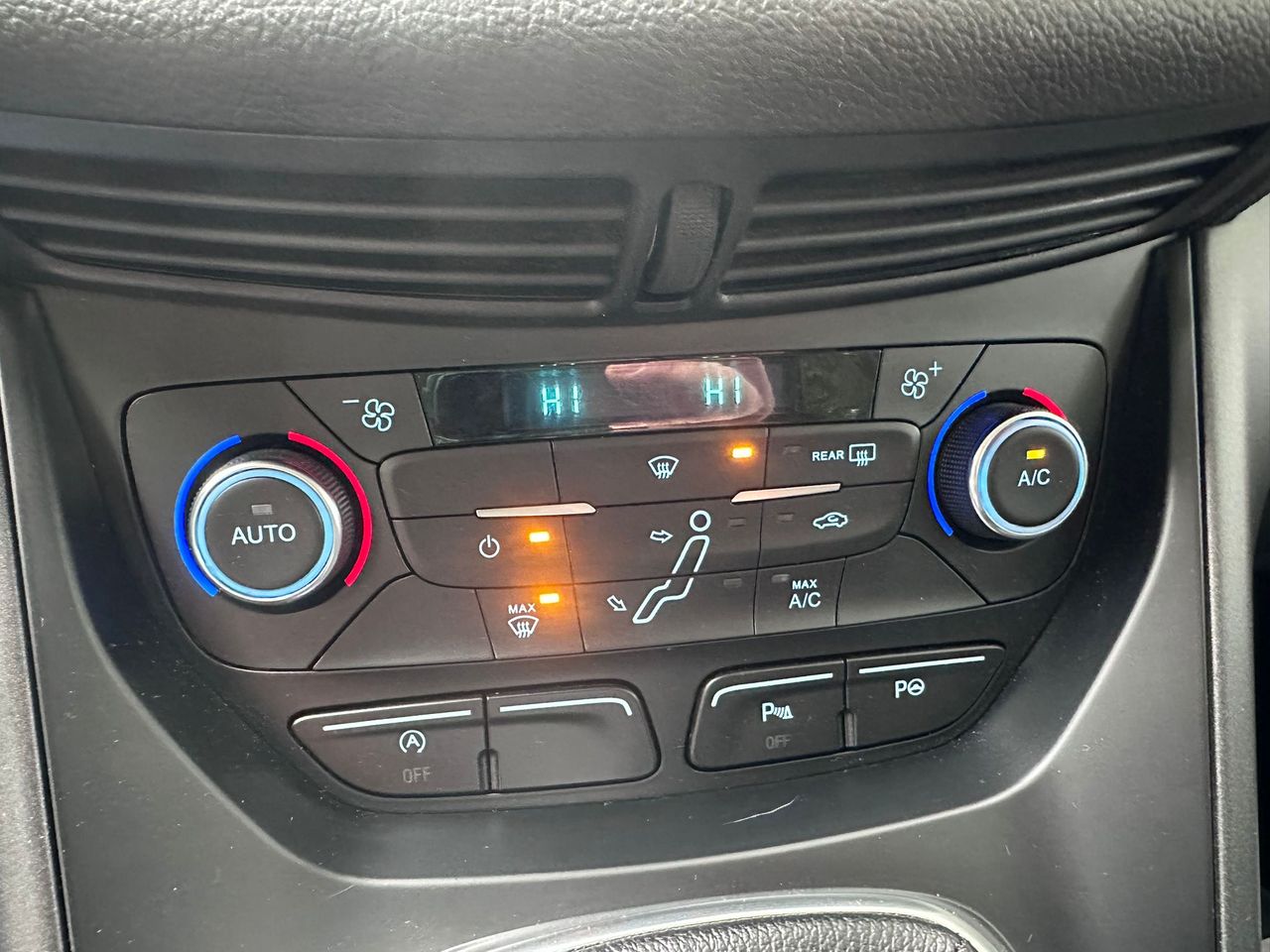 Foto Ford C-Max 40