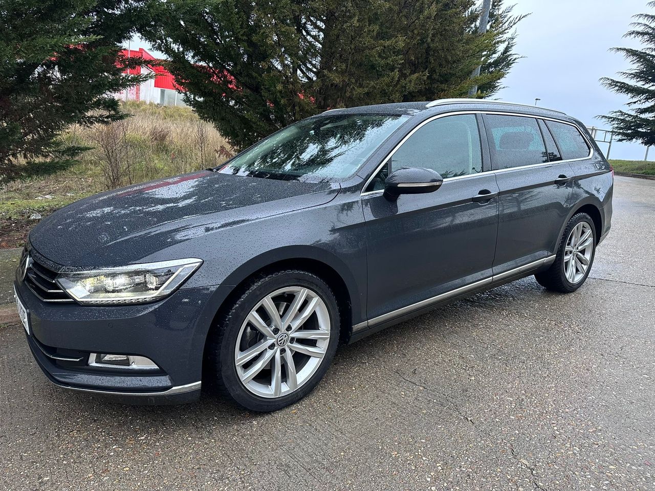 Foto Volkswagen Passat 1