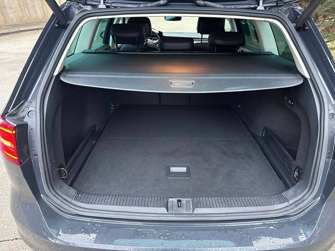 Foto Volkswagen Passat 33