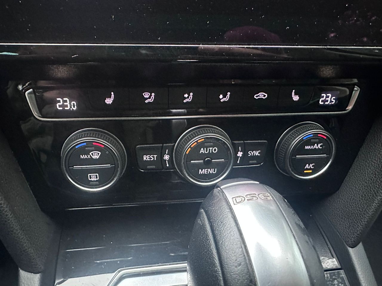 Foto Volkswagen Passat 76