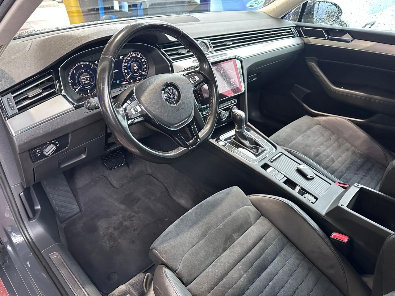 Foto Volkswagen Passat 104