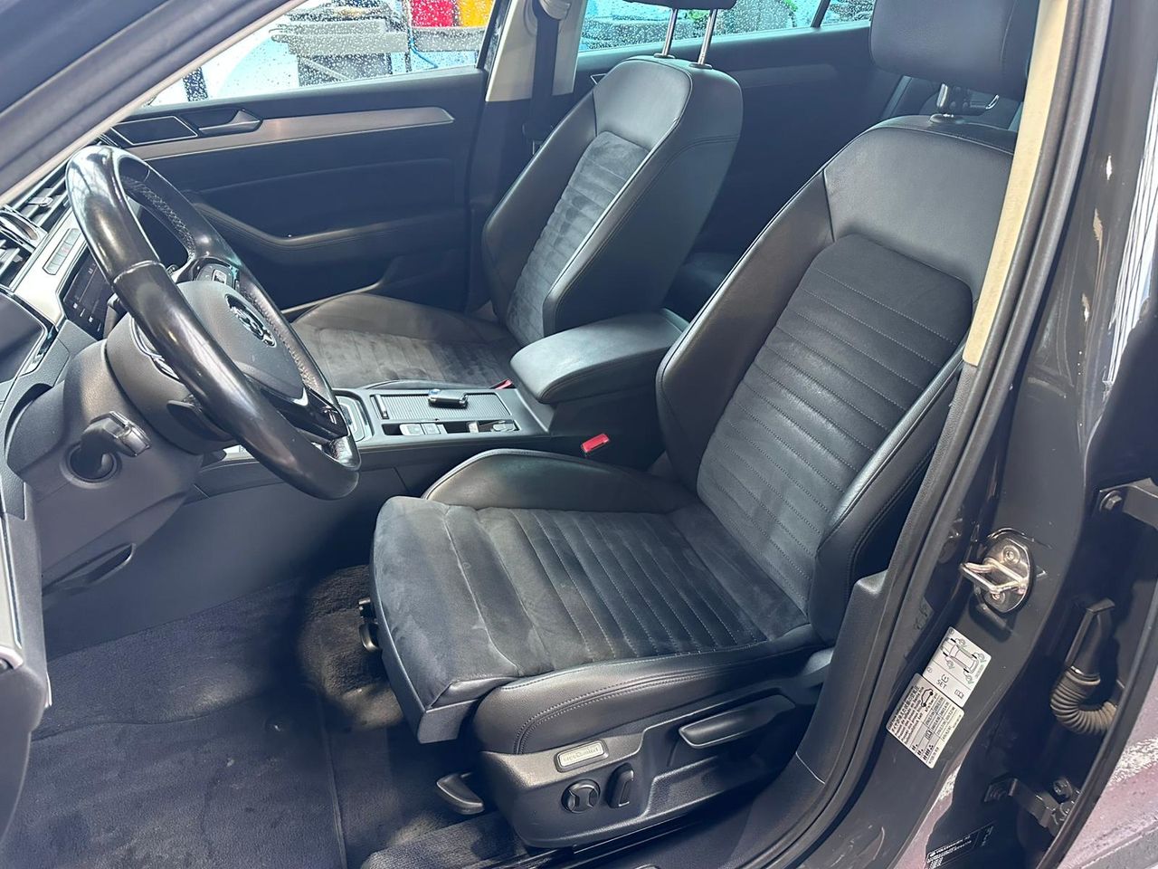 Foto Volkswagen Passat 107