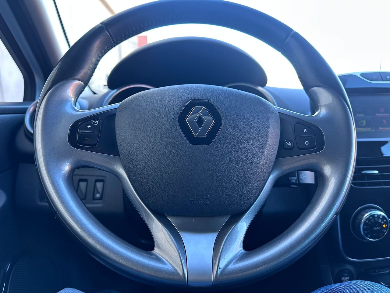 Foto Renault Clio 33