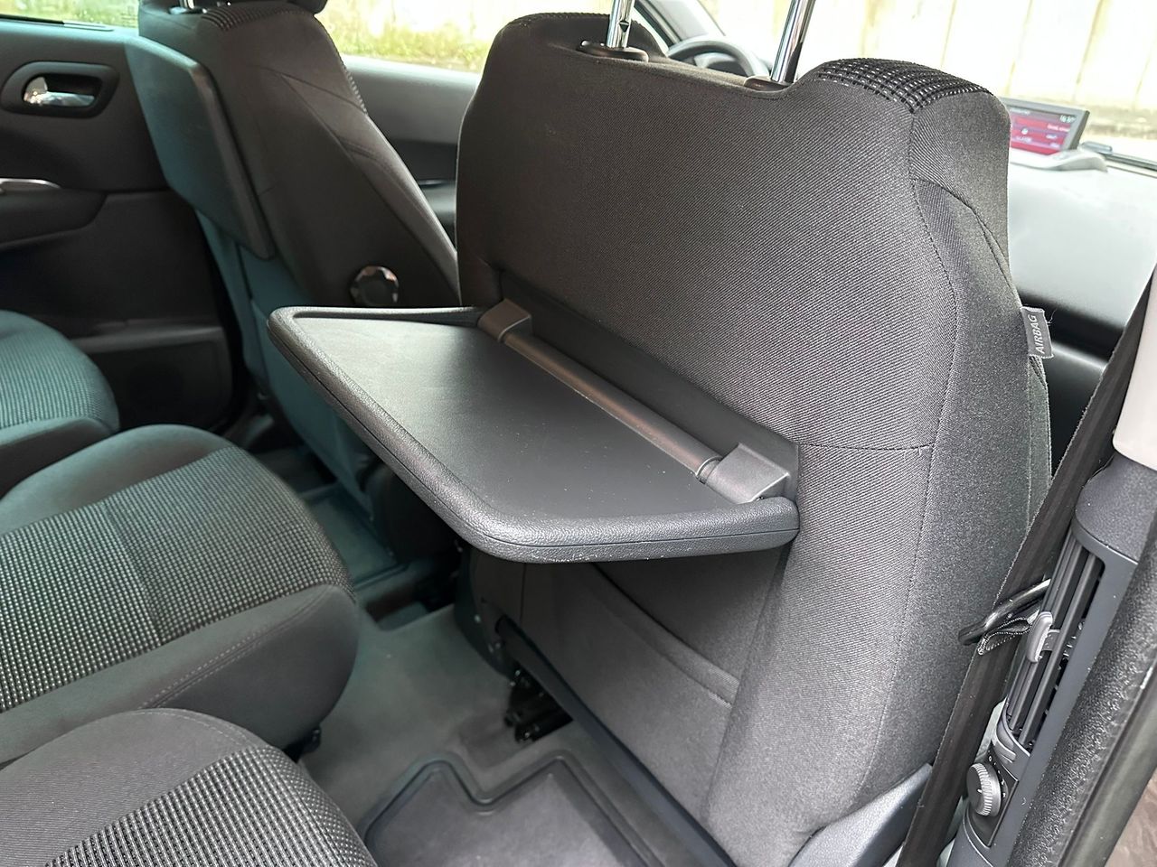 Foto Peugeot 5008 36