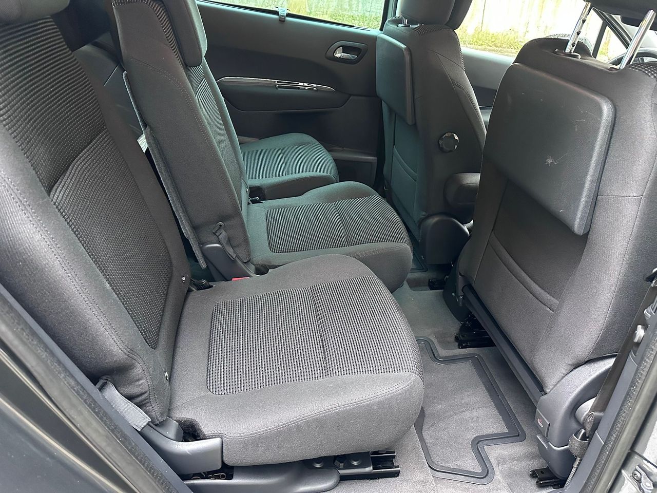 Foto Peugeot 5008 37