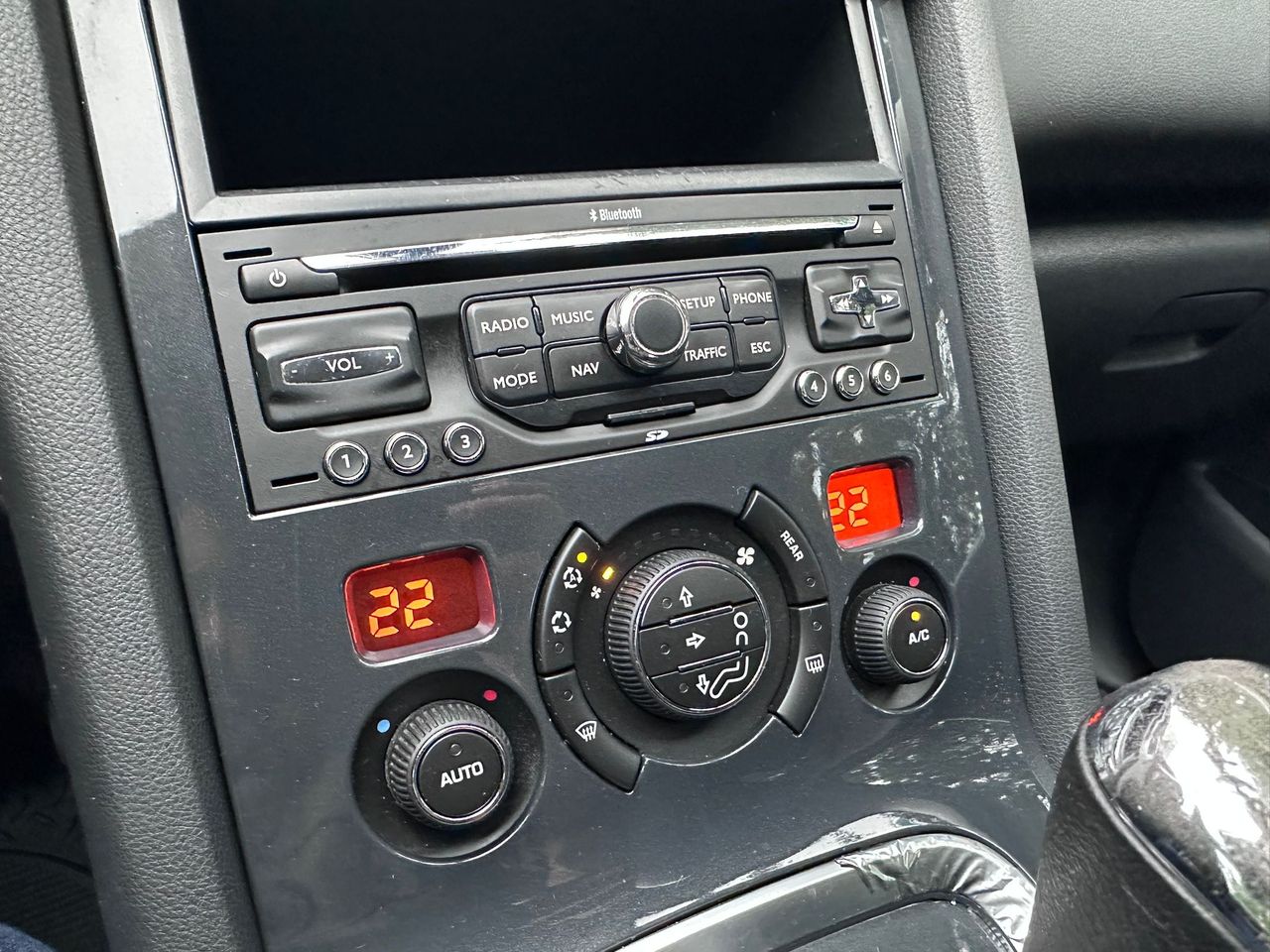 Foto Peugeot 5008 48