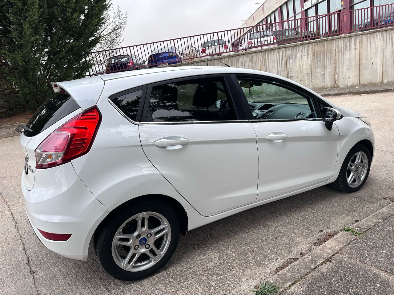 Foto Ford Fiesta 19