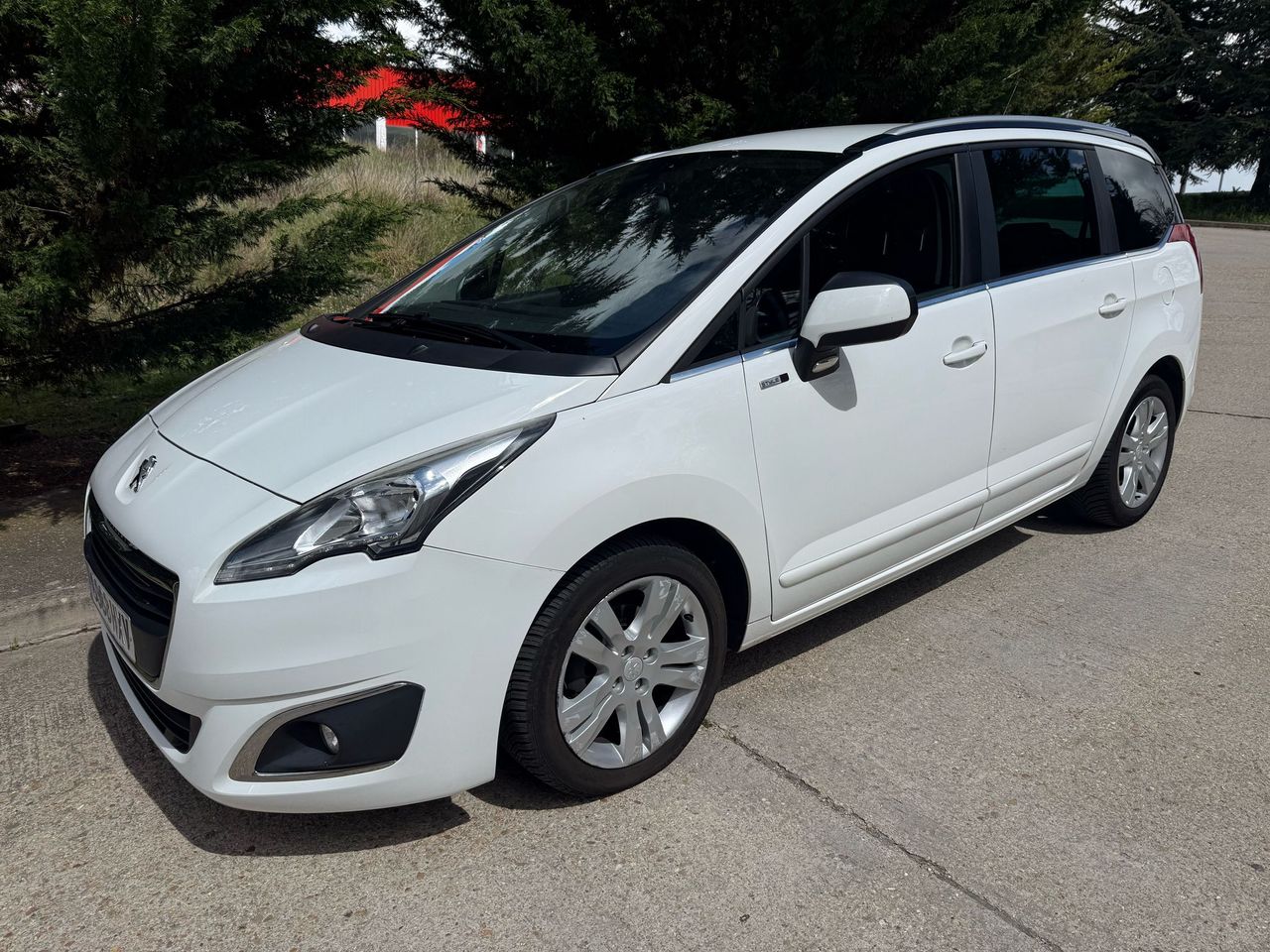 Foto Peugeot 5008 1