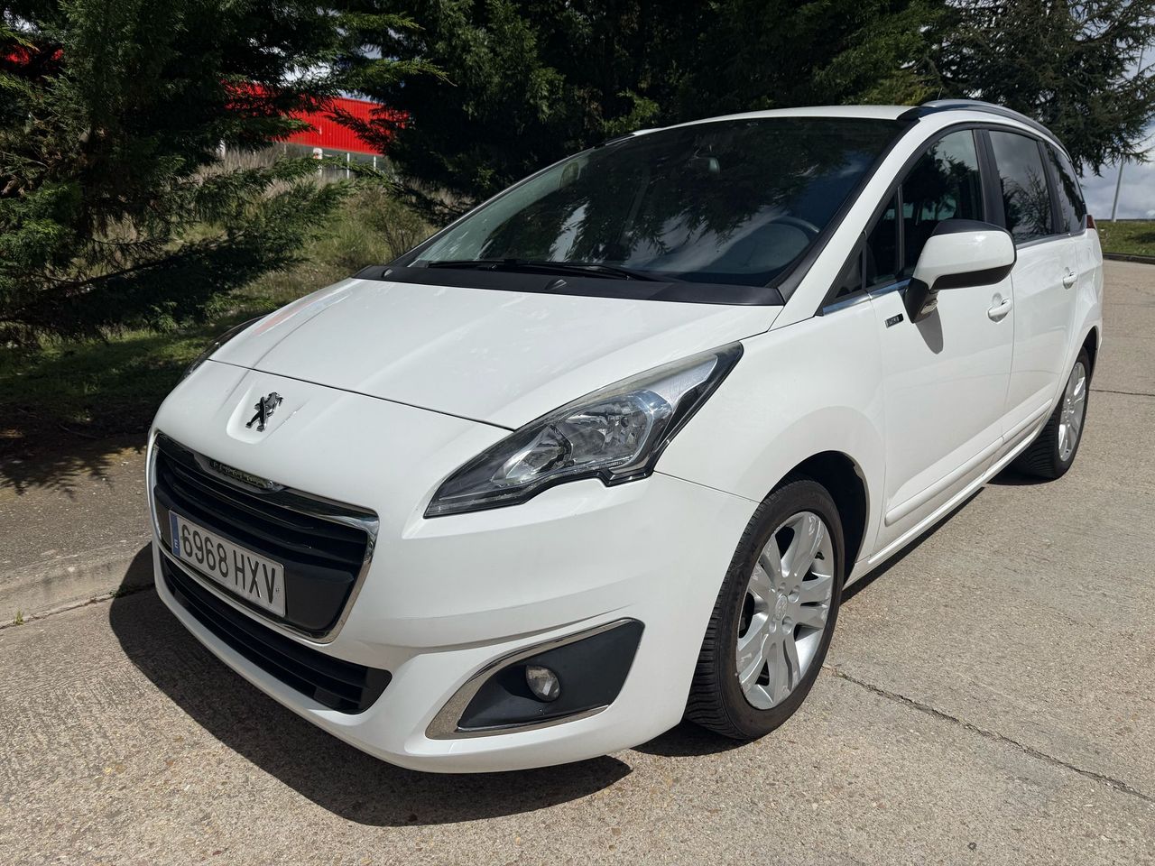 Foto Peugeot 5008 4