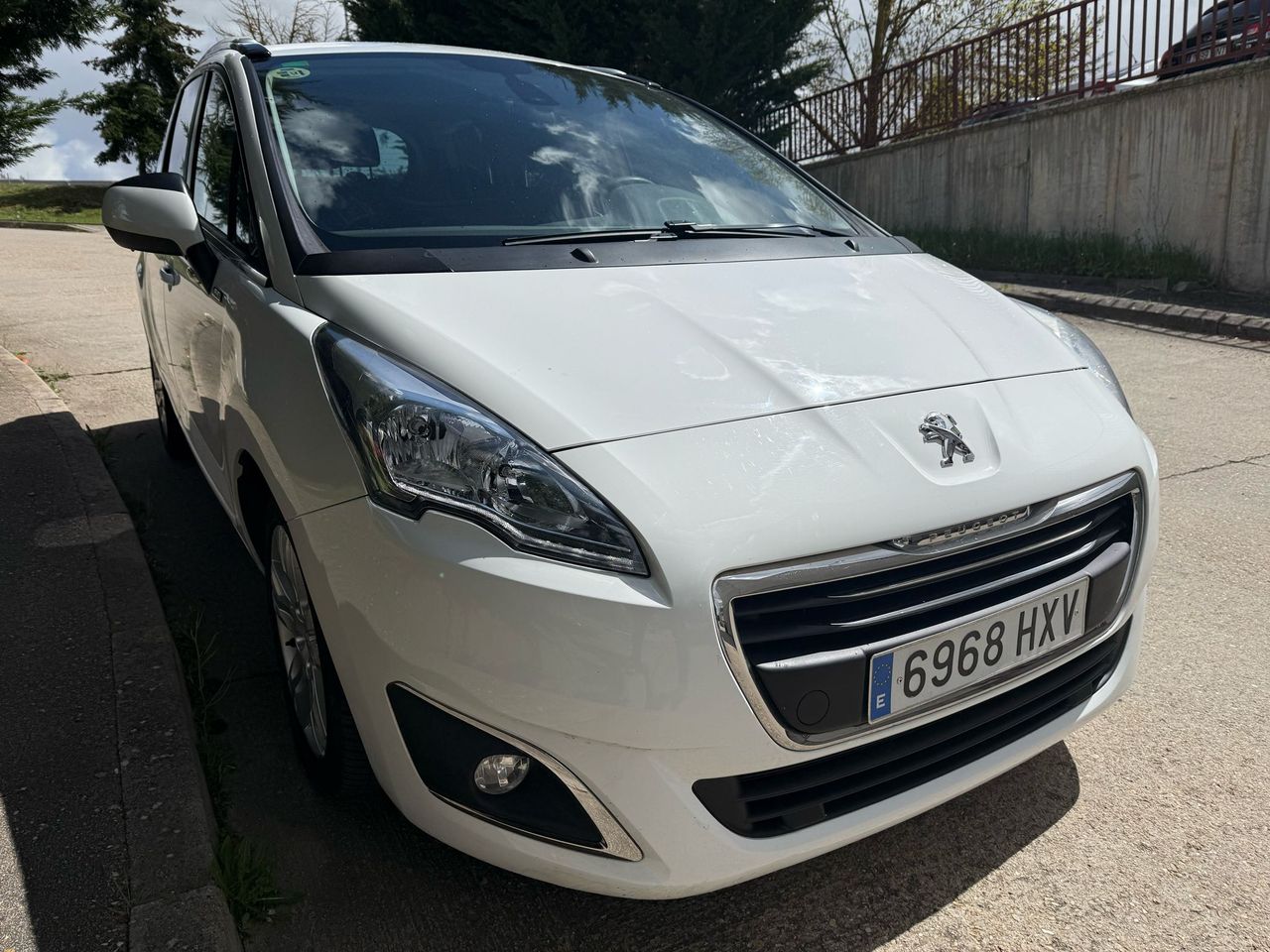 Foto Peugeot 5008 7