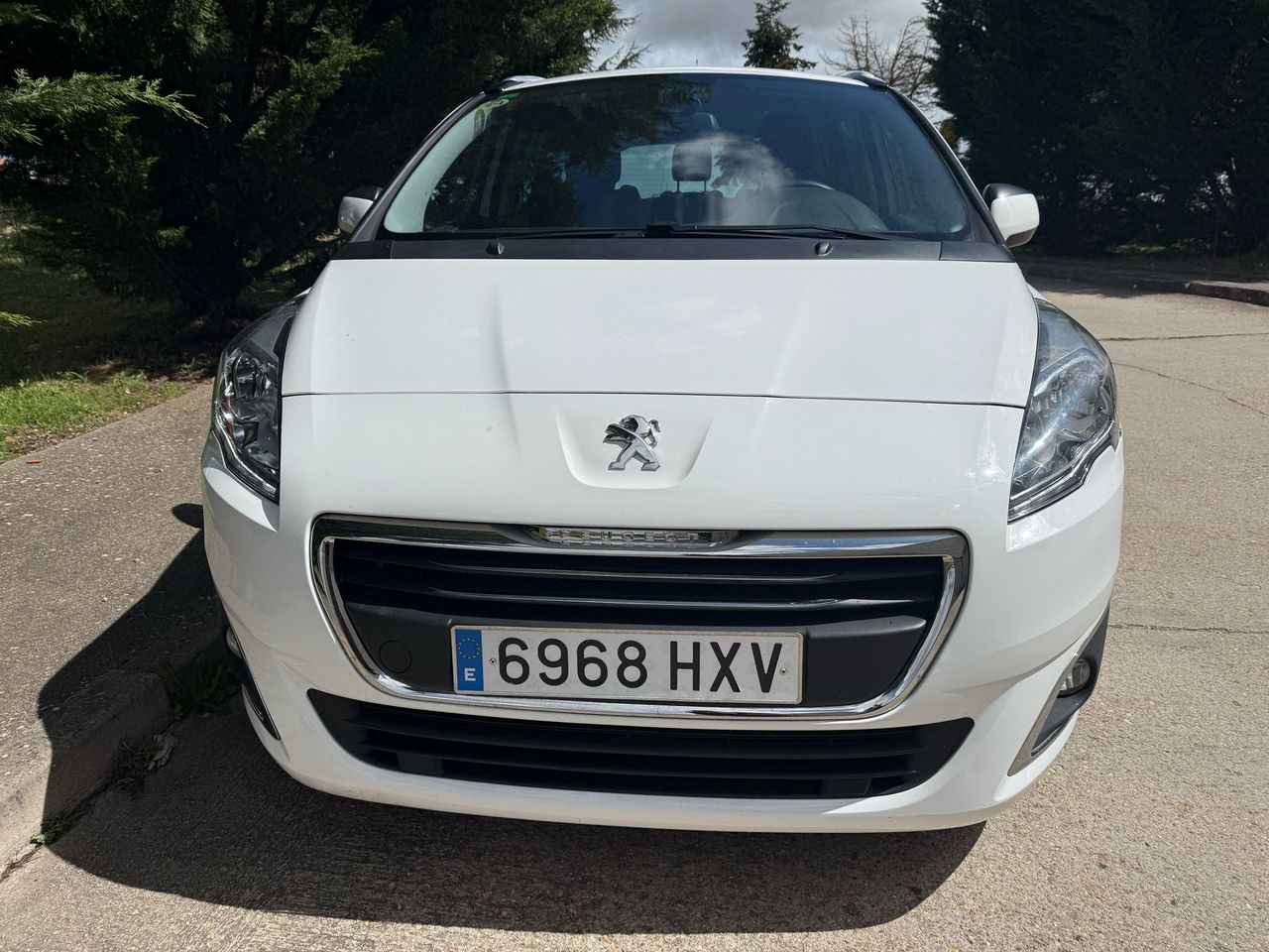 Foto Peugeot 5008 8