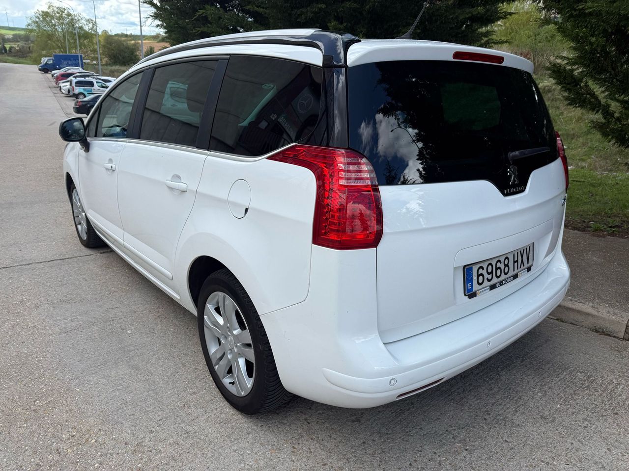 Foto Peugeot 5008 12