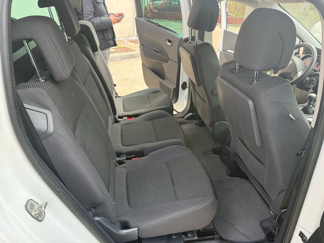 Foto Peugeot 5008 31