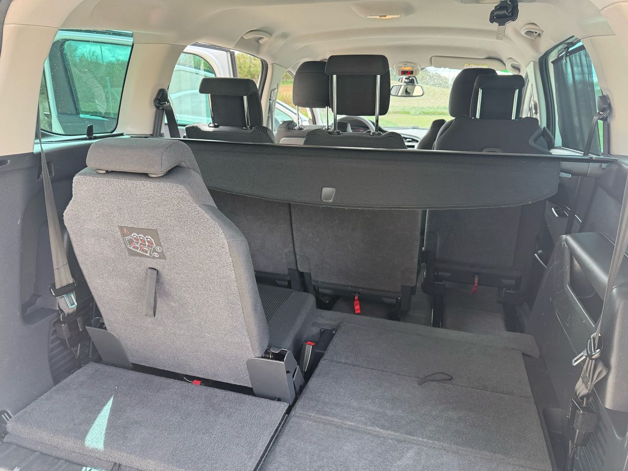 Foto Peugeot 5008 36