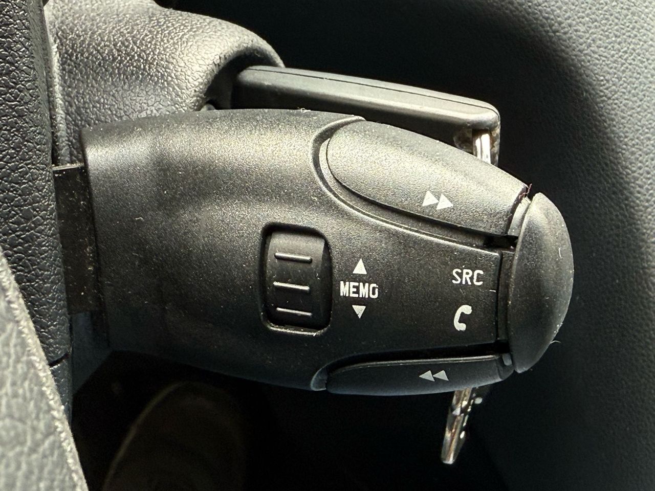 Foto Peugeot 5008 44