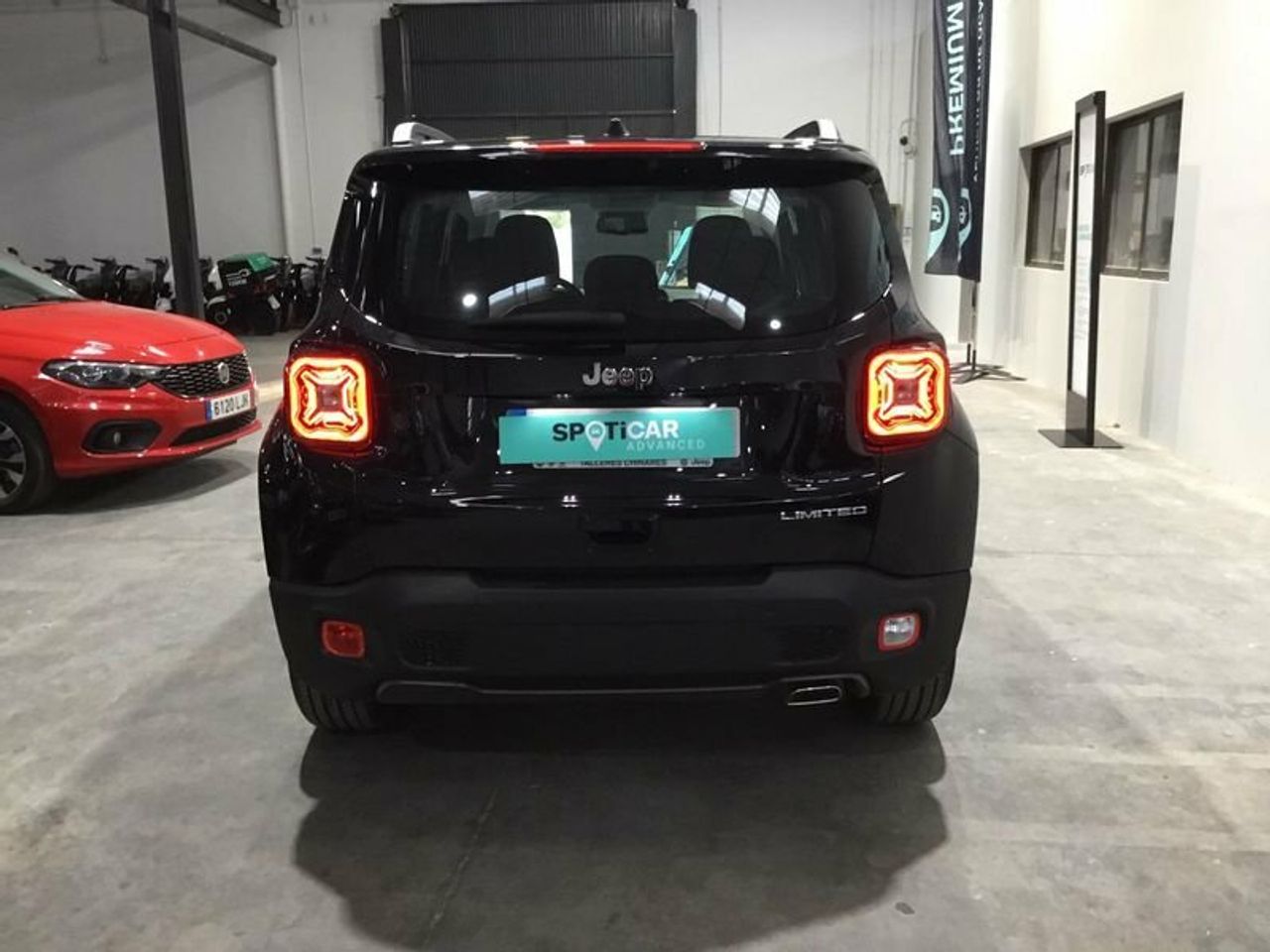 Foto Jeep Renegade 4