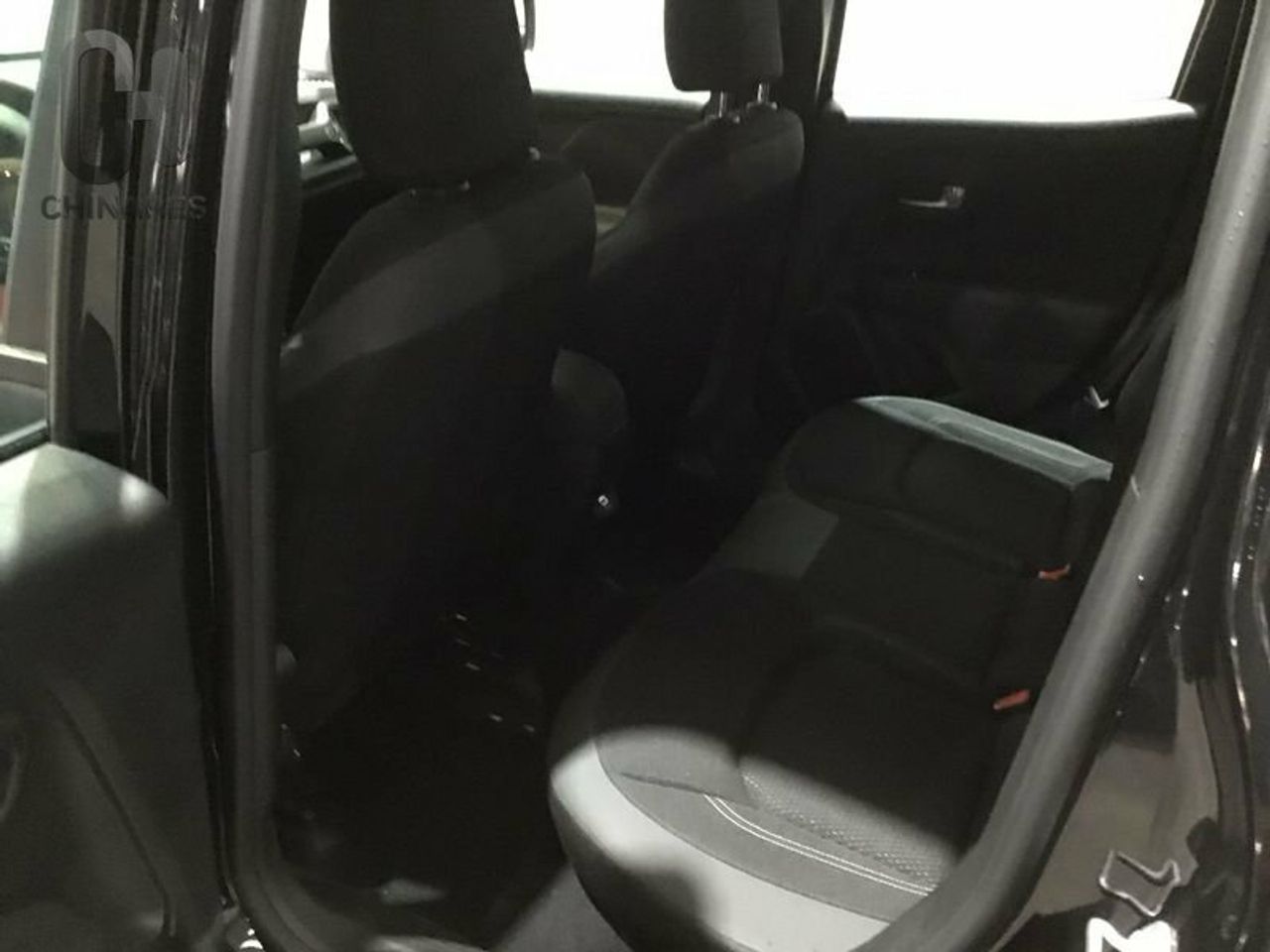Foto Jeep Renegade 16