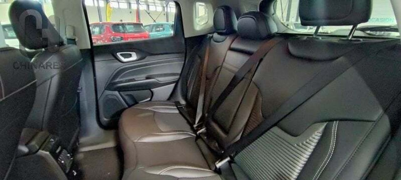 Foto Jeep Compass 11
