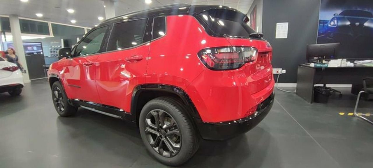 Foto Jeep Compass 7