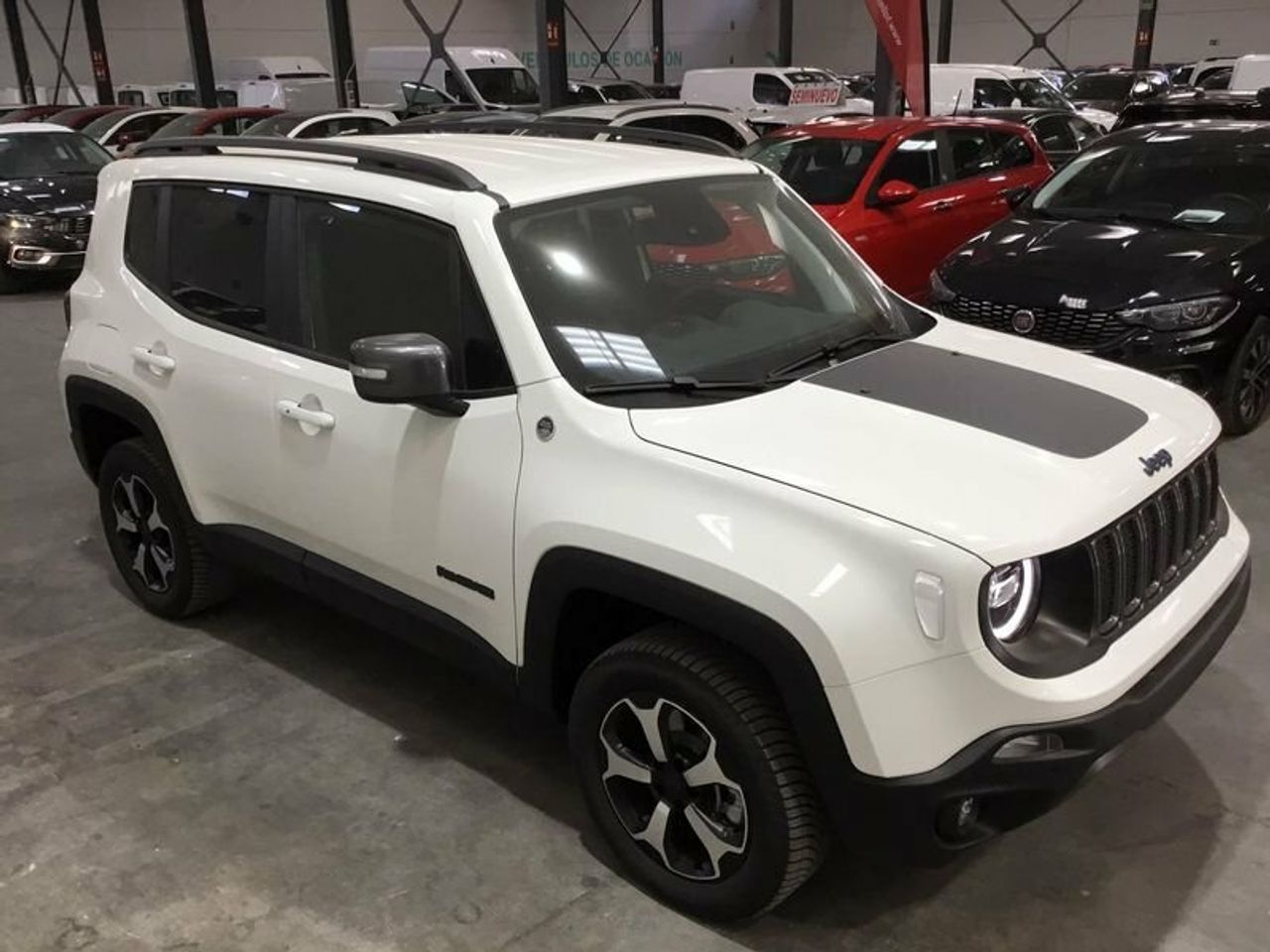 Foto Jeep Renegade 12