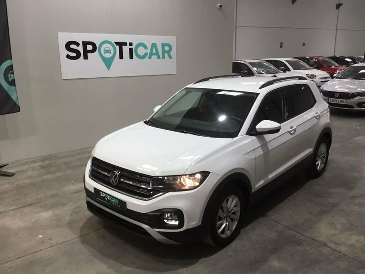 Foto Volkswagen T-Cross 3