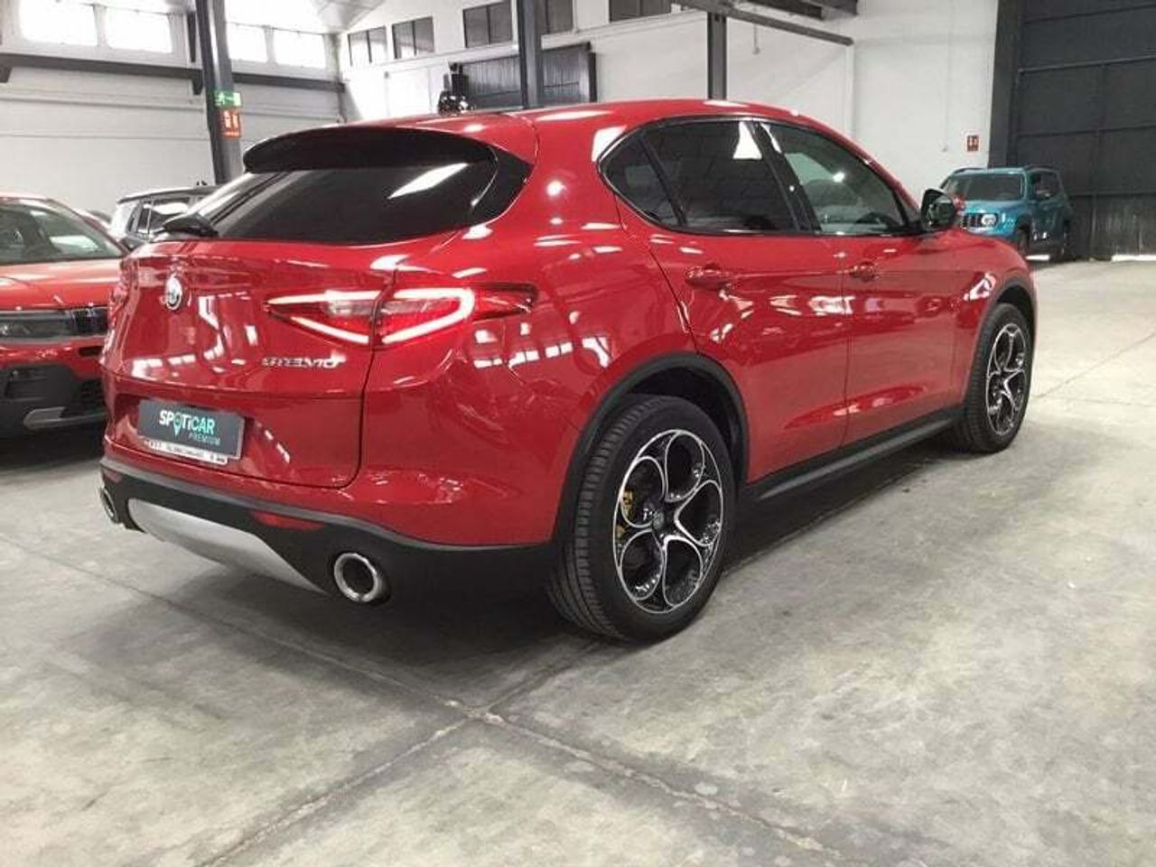 Foto Alfa Romeo Stelvio 6