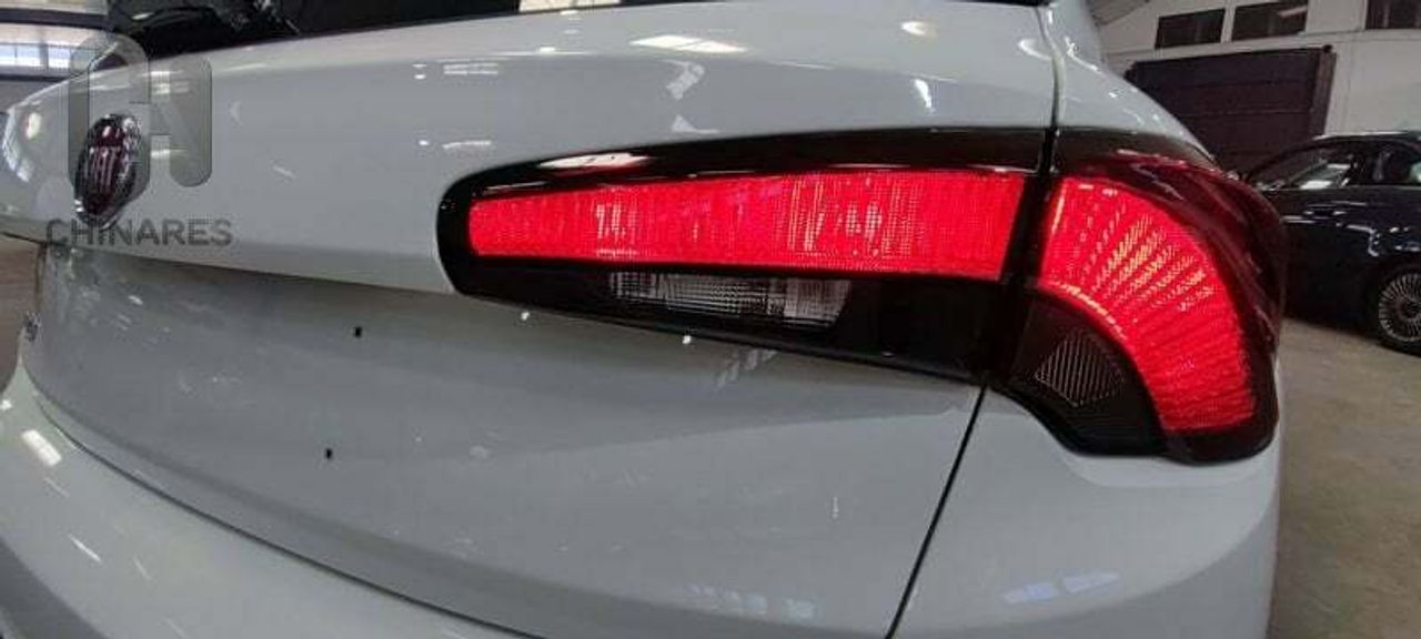 Foto Fiat Tipo 8