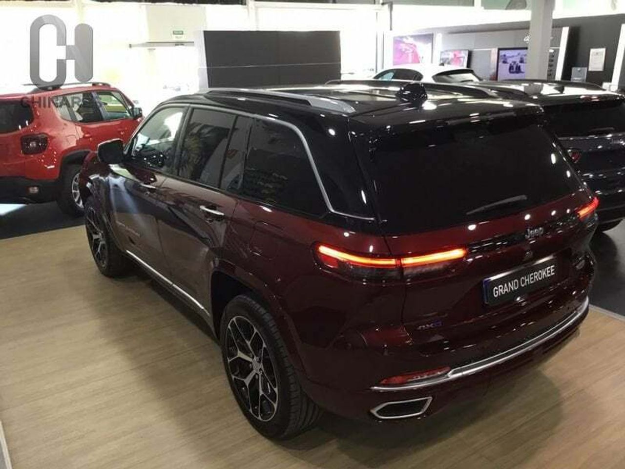 Foto Jeep Grand Cherokee 12